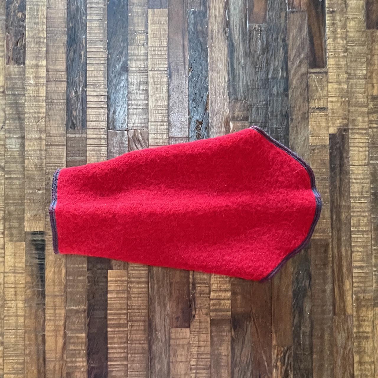 Hand made Dog Sweater -  Dog Shirt - FITS 4 - 6 Pounds  - Dachshund - Terrier Coat -  Canine Cardigans