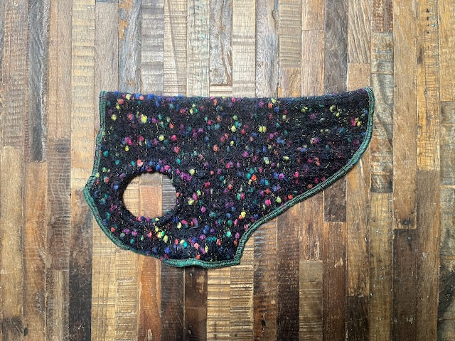 Hand made Dog Sweater -  Dog Shirt - FITS 4 - 6 Pounds  - Dachshund - Terrier Coat -  Canine Cardigans